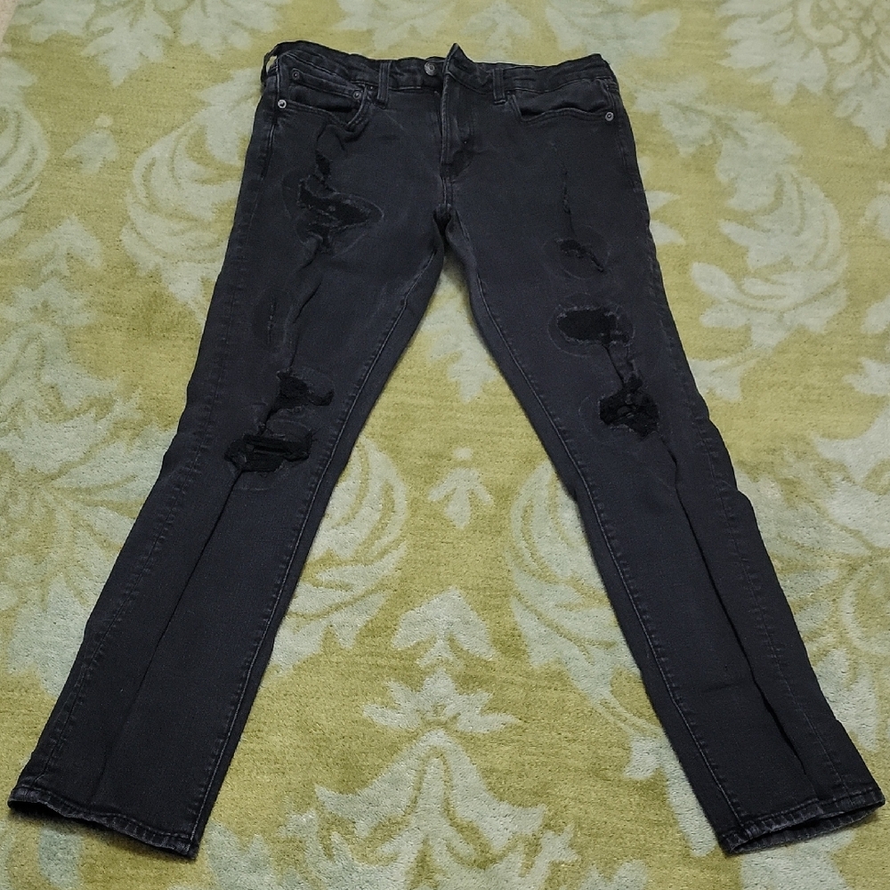Aeropostale Black Skinny Jeans Distressed Design